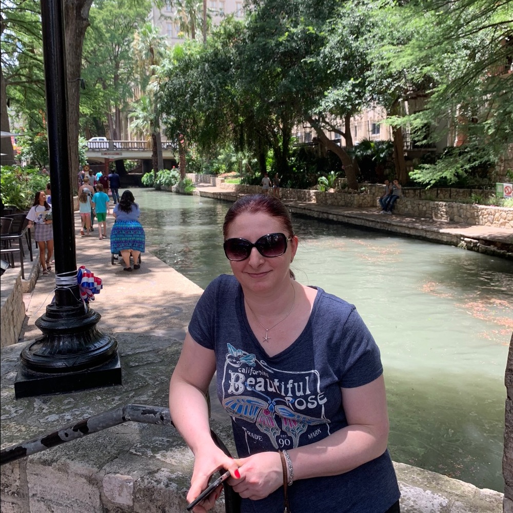 Meet your Posher, Katalin